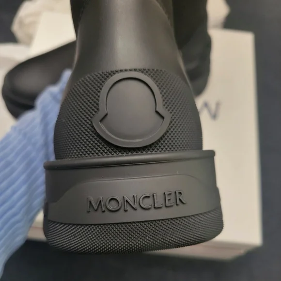 Moncler Moncler Moncler - Picture 8 of 13